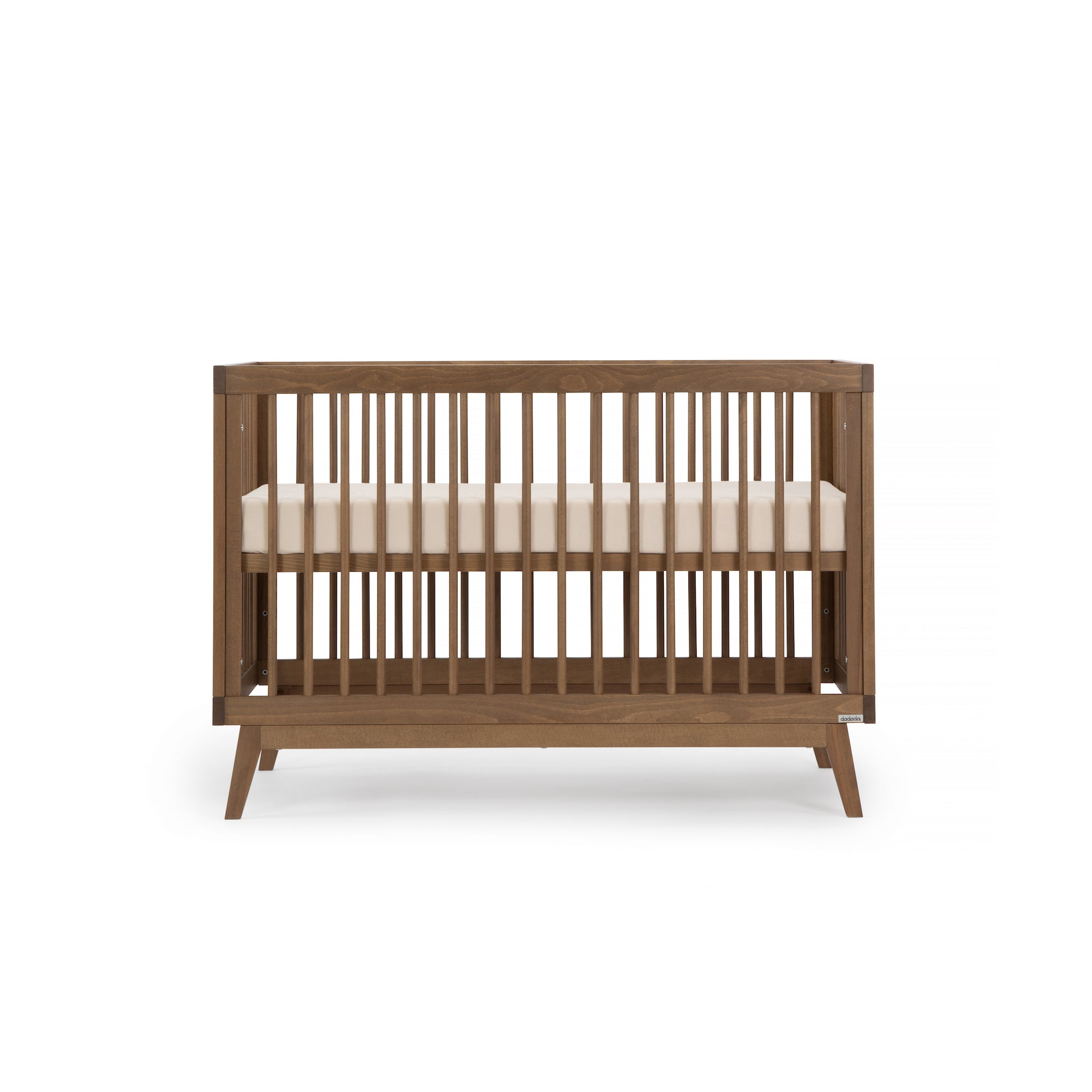 dadada Soho 3 in 1 Convertible Crib Swaddles Baby