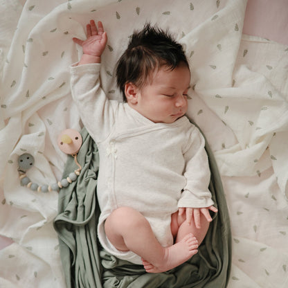 Mushie Organic Cotton Muslin Swaddle Blanket