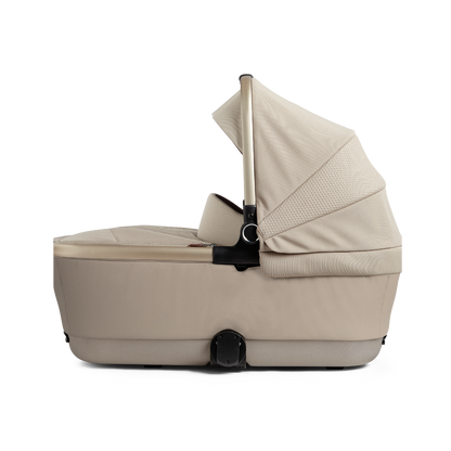 Silver Cross Reef First Bed Folding Bassinet