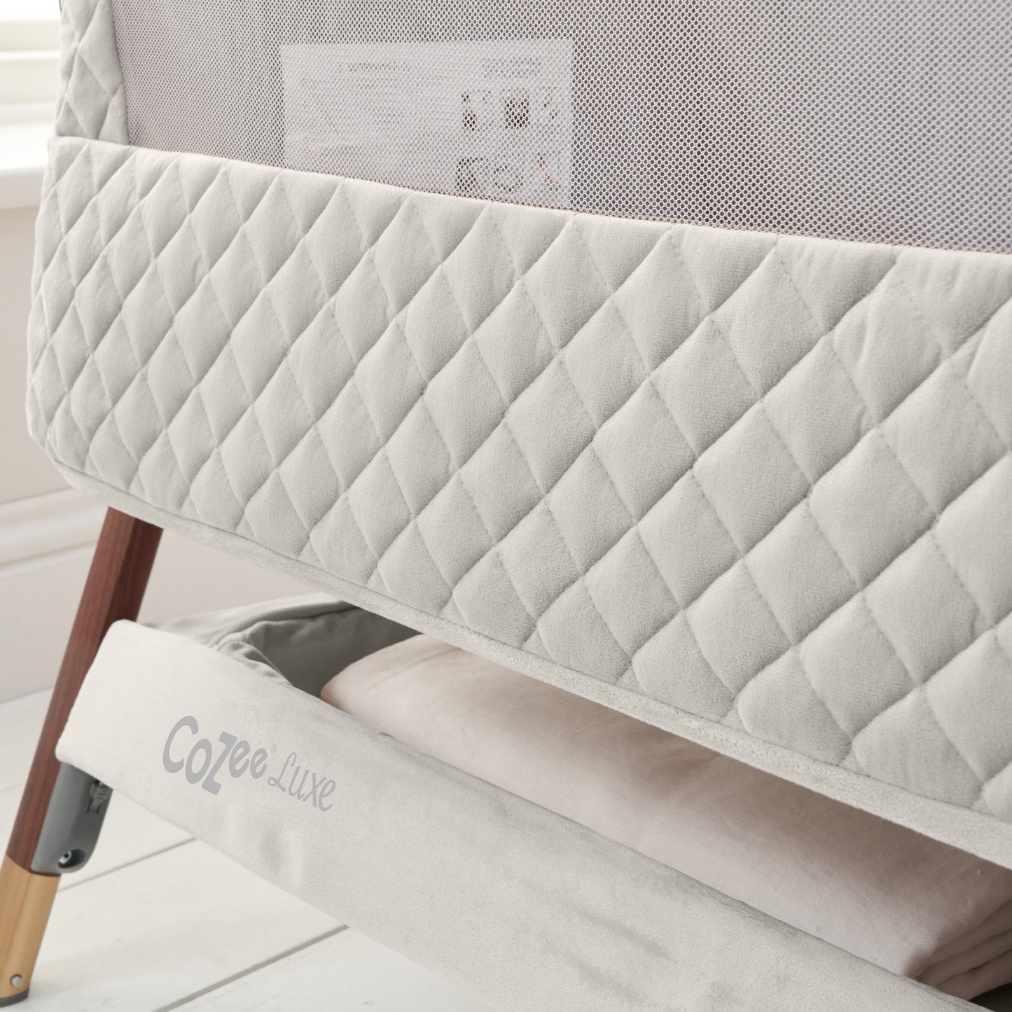 Tutti Bambini CoZee Luxe Bedside Crib