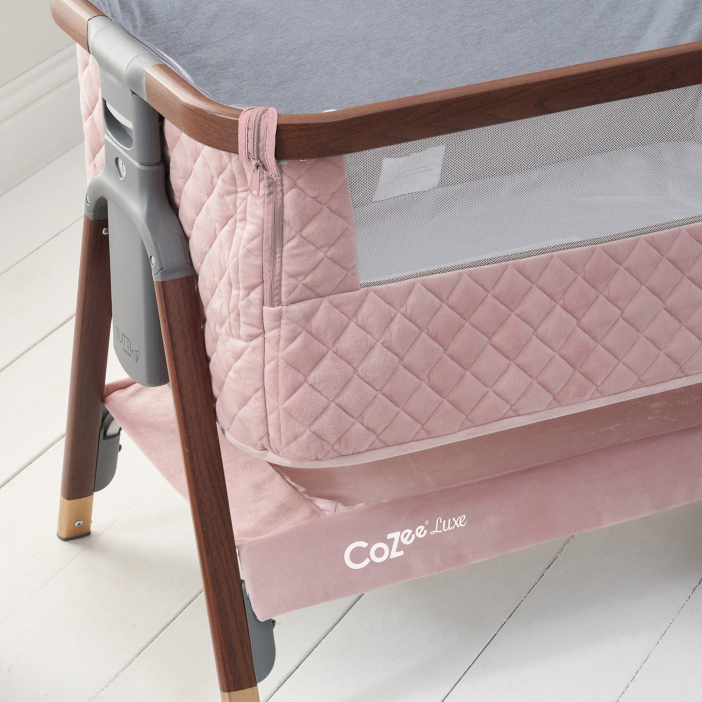 Tutti Bambini CoZee Luxe Bedside Crib