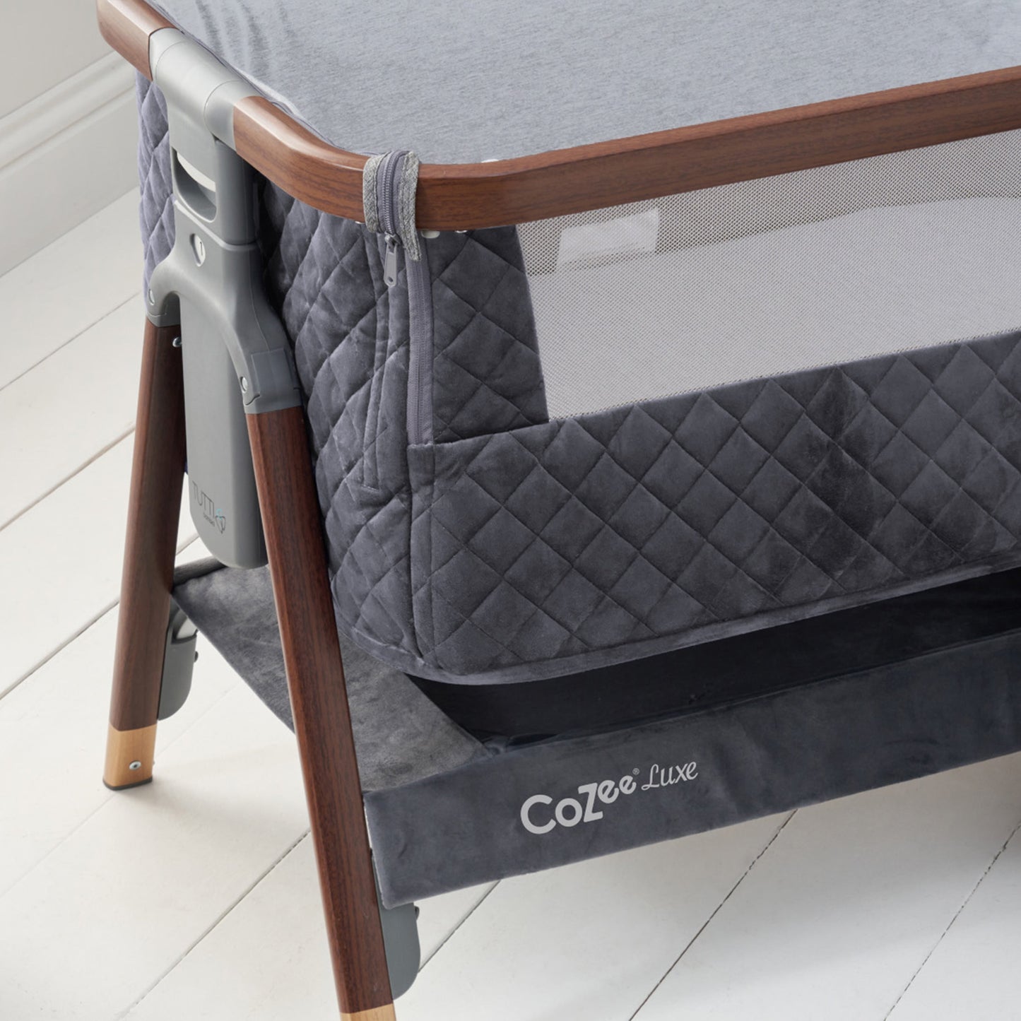 Tutti Bambini CoZee Luxe Bedside Crib