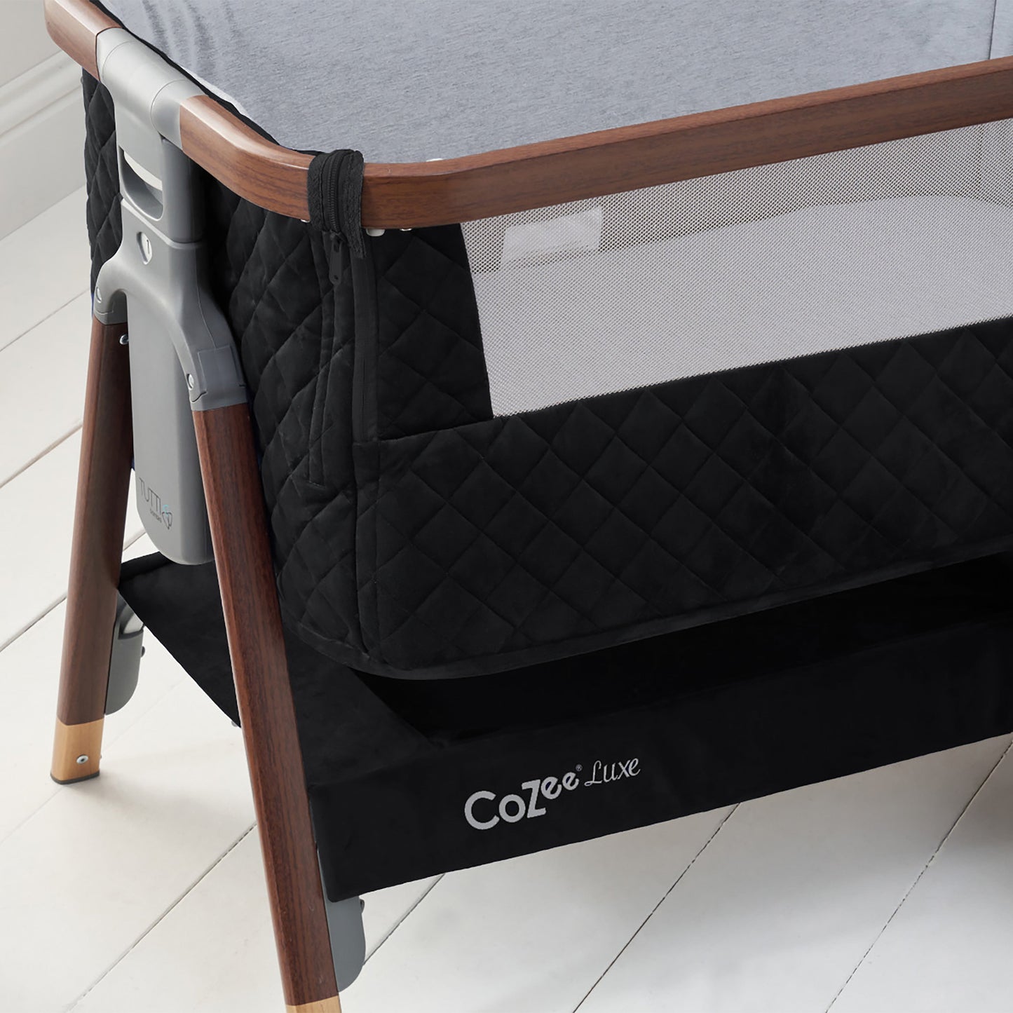 Tutti Bambini CoZee Luxe Bedside Crib