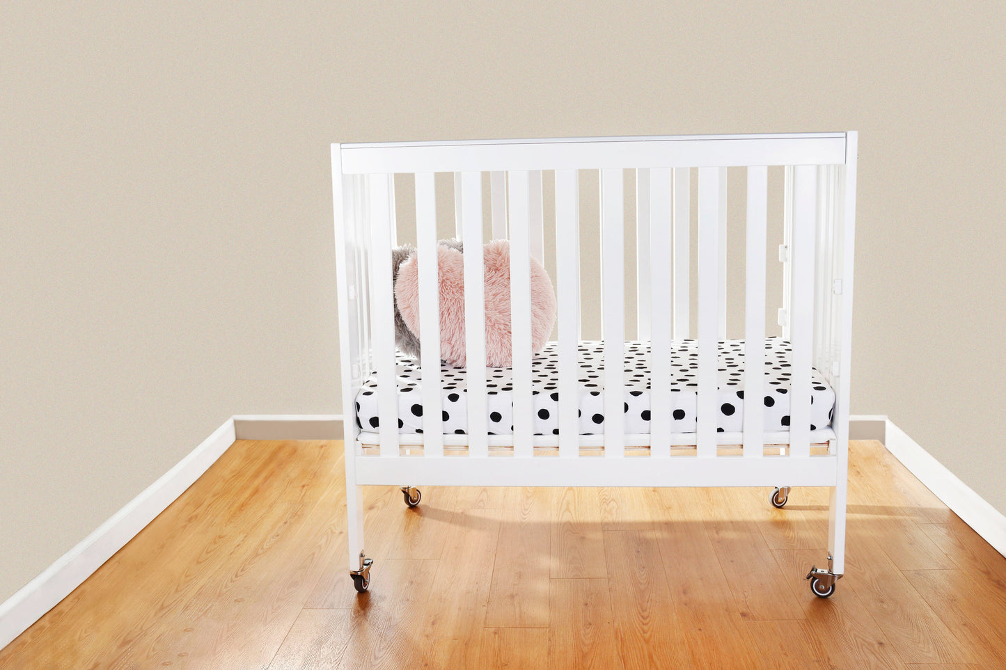 First Essentials Ruby Flat Top Portable Crib