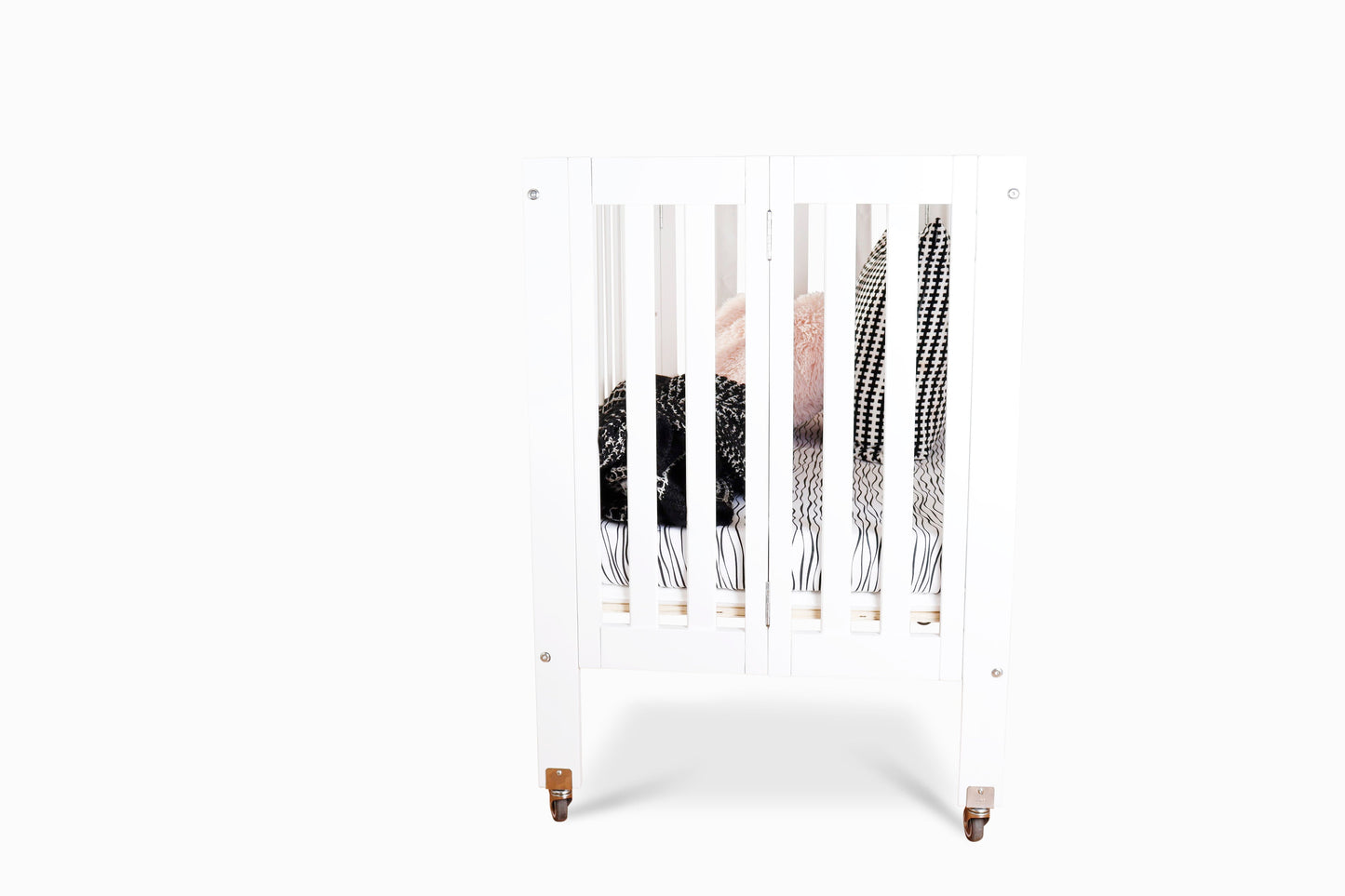 First Essentials Ruby Flat Top Portable Crib