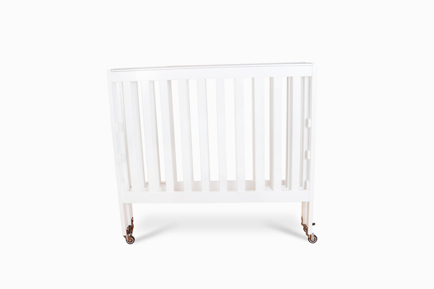 First Essentials Ruby Flat Top Portable Crib